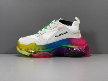 PK 발렌시아가 트리플에스 레인보우