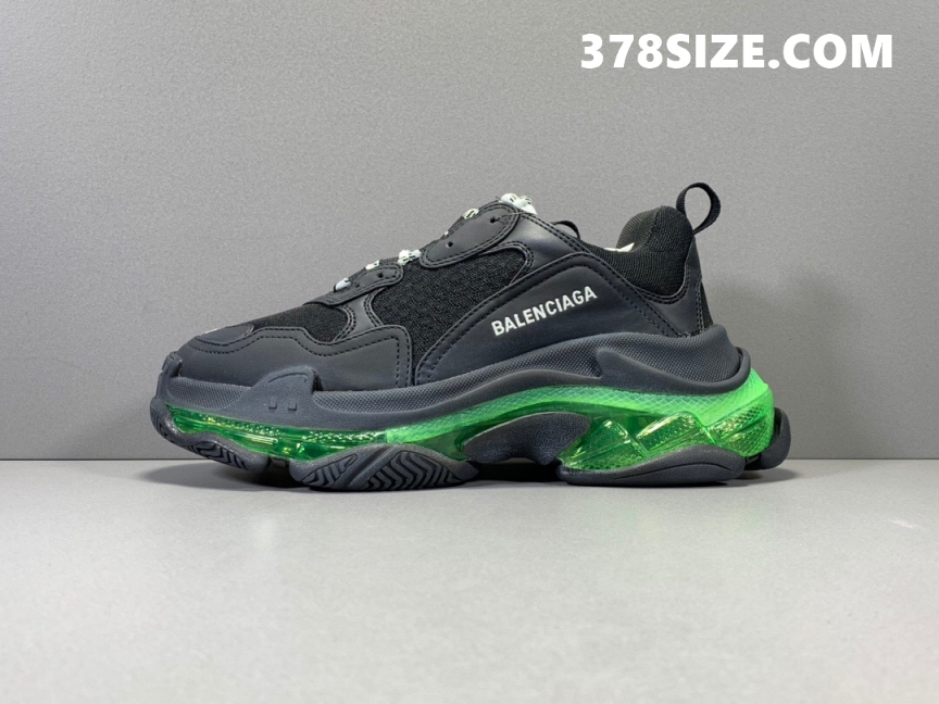 ZH 발렌시아가 트리플에스 검녹