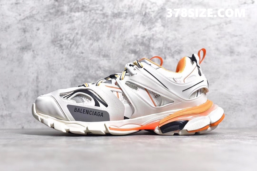 PK 발렌시아가 트랙슈즈 흰주