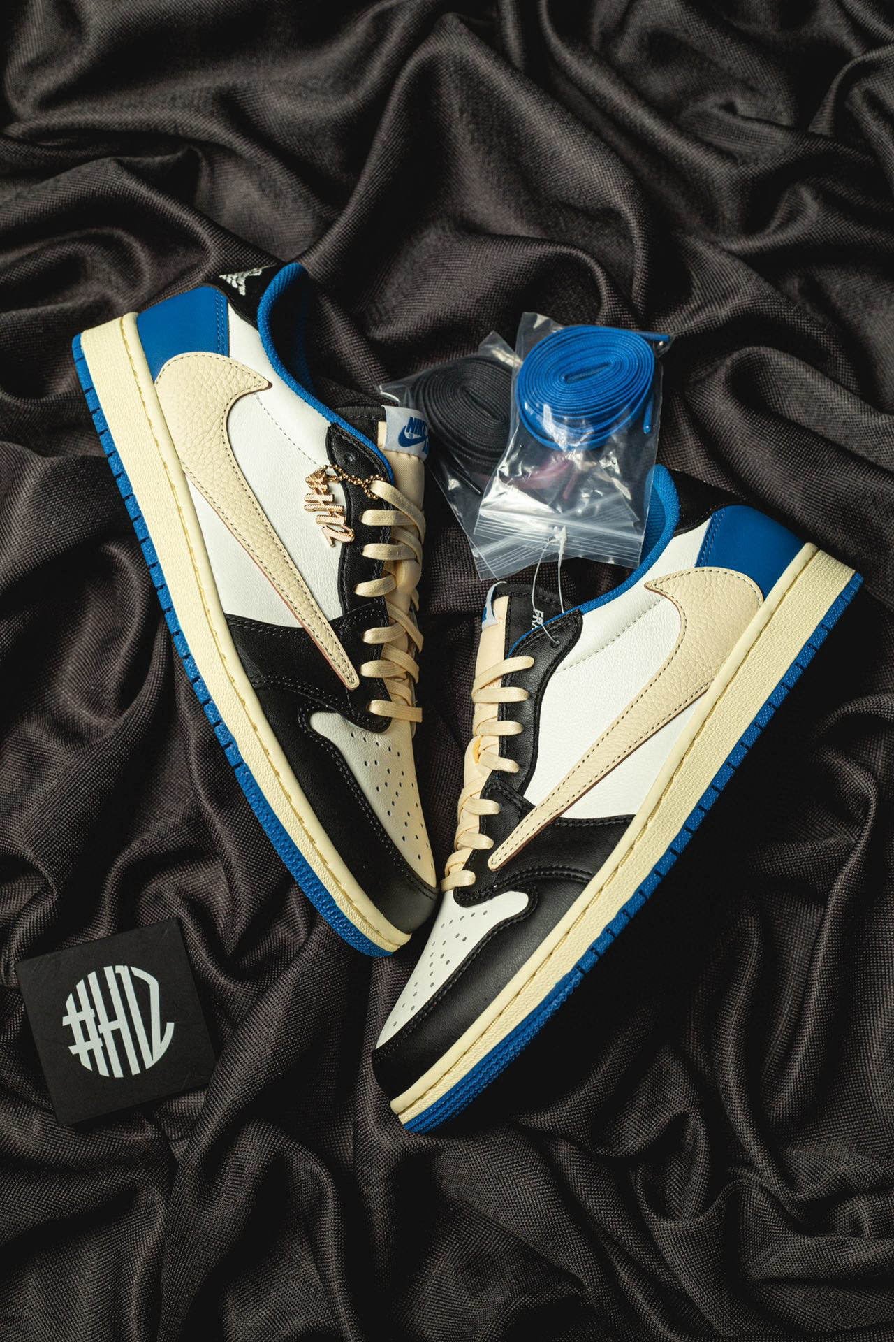 H12 에어조던 1 로우 스캇 프라그먼트 DM7866-140