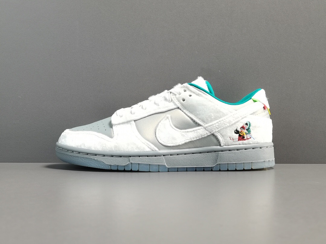 Pk DUNK NIKE DUNK LOW ＂lce＂ DO2326-001