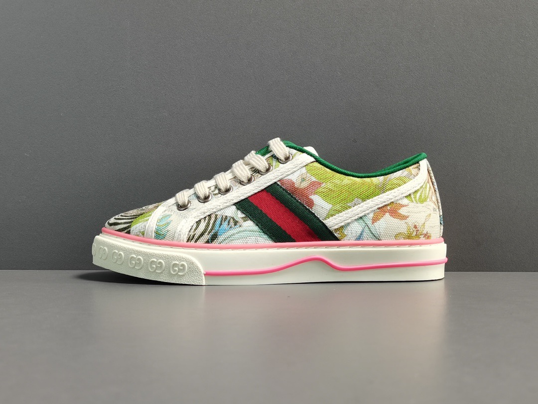 구찌 Tennis 1977 운동화