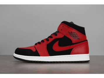 조던 1 미드 블랙 짐레드 554724-054