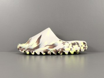 GOD YEEZY SLIDE FZ5899