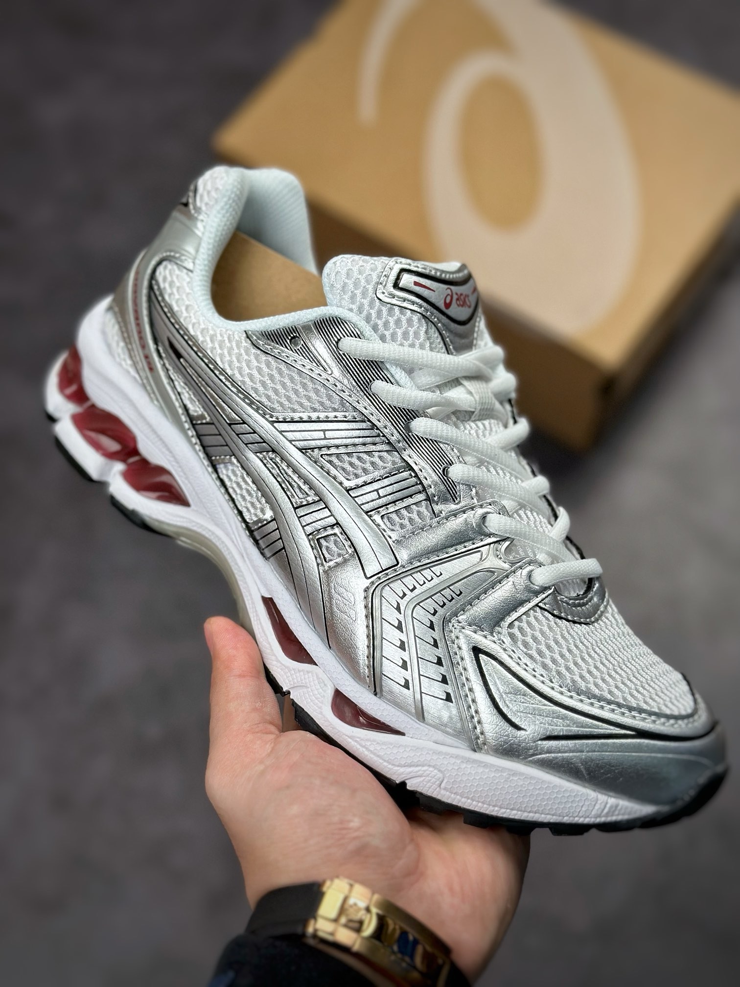 아식스 젤 카야노 14