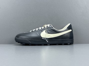 X 나이키 x 보디 아스트로그래버 SP 블랙 앤 코코넛 밀크