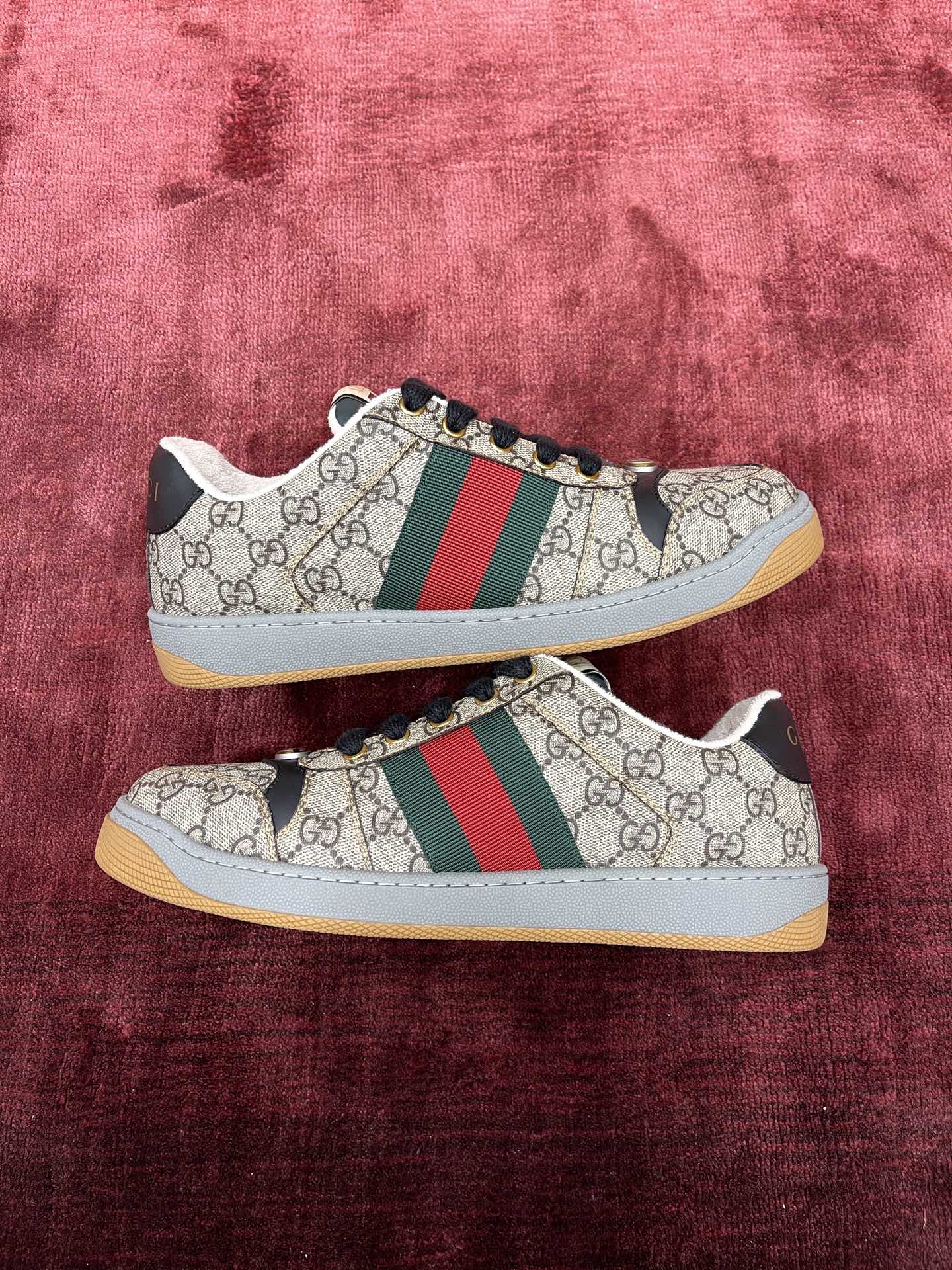 구찌 Gucci Screener
