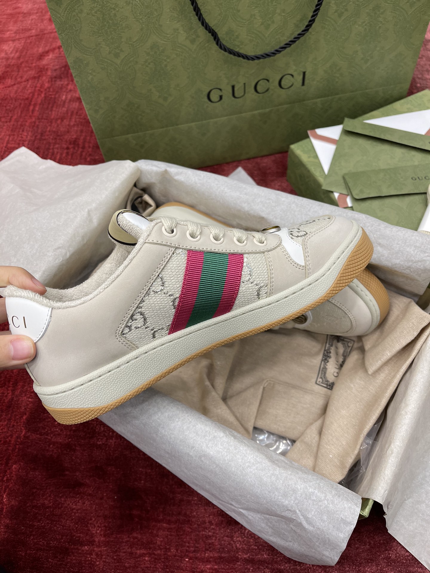 구찌 Gucci Screener