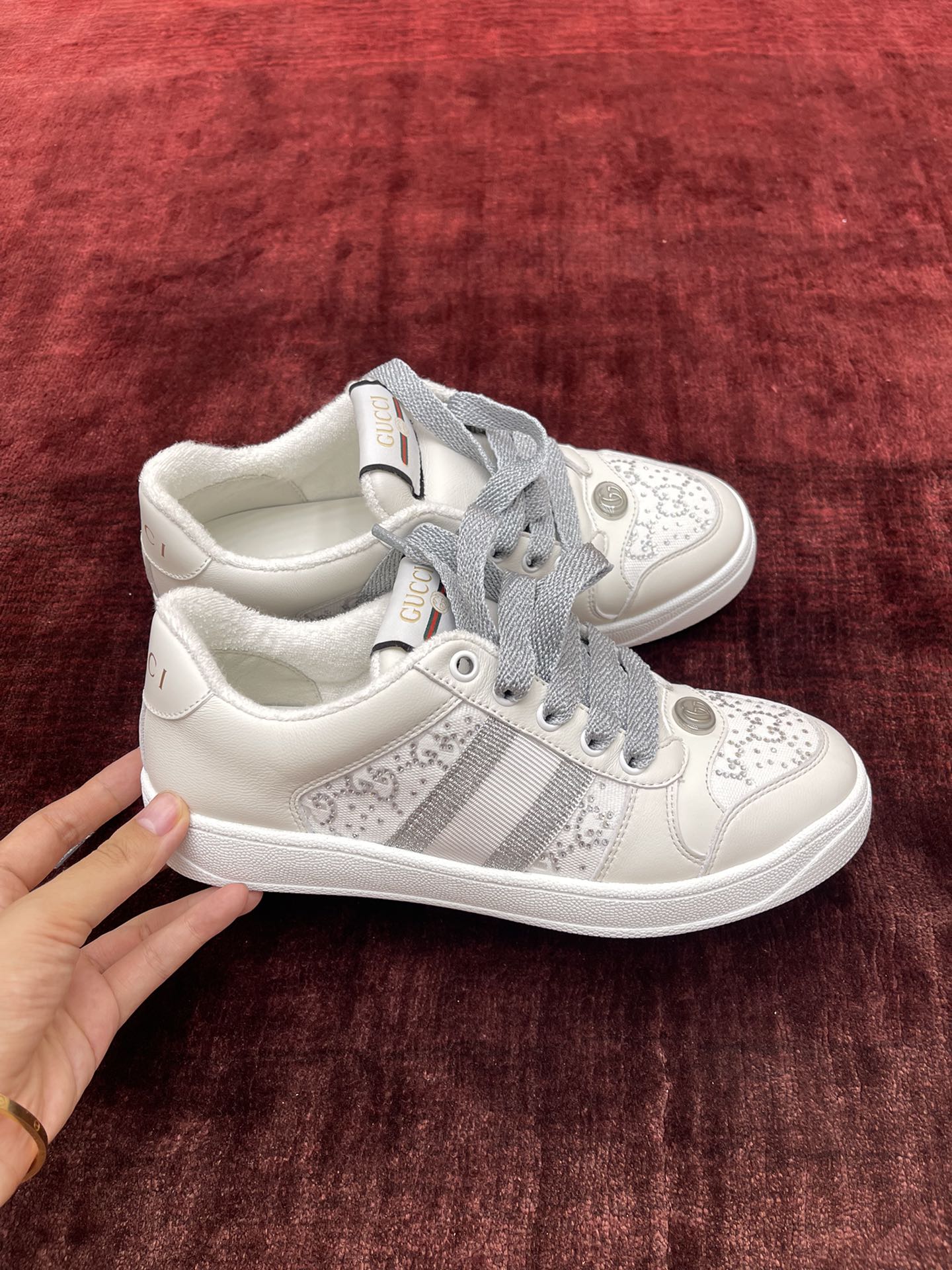 구찌 Gucci Screener