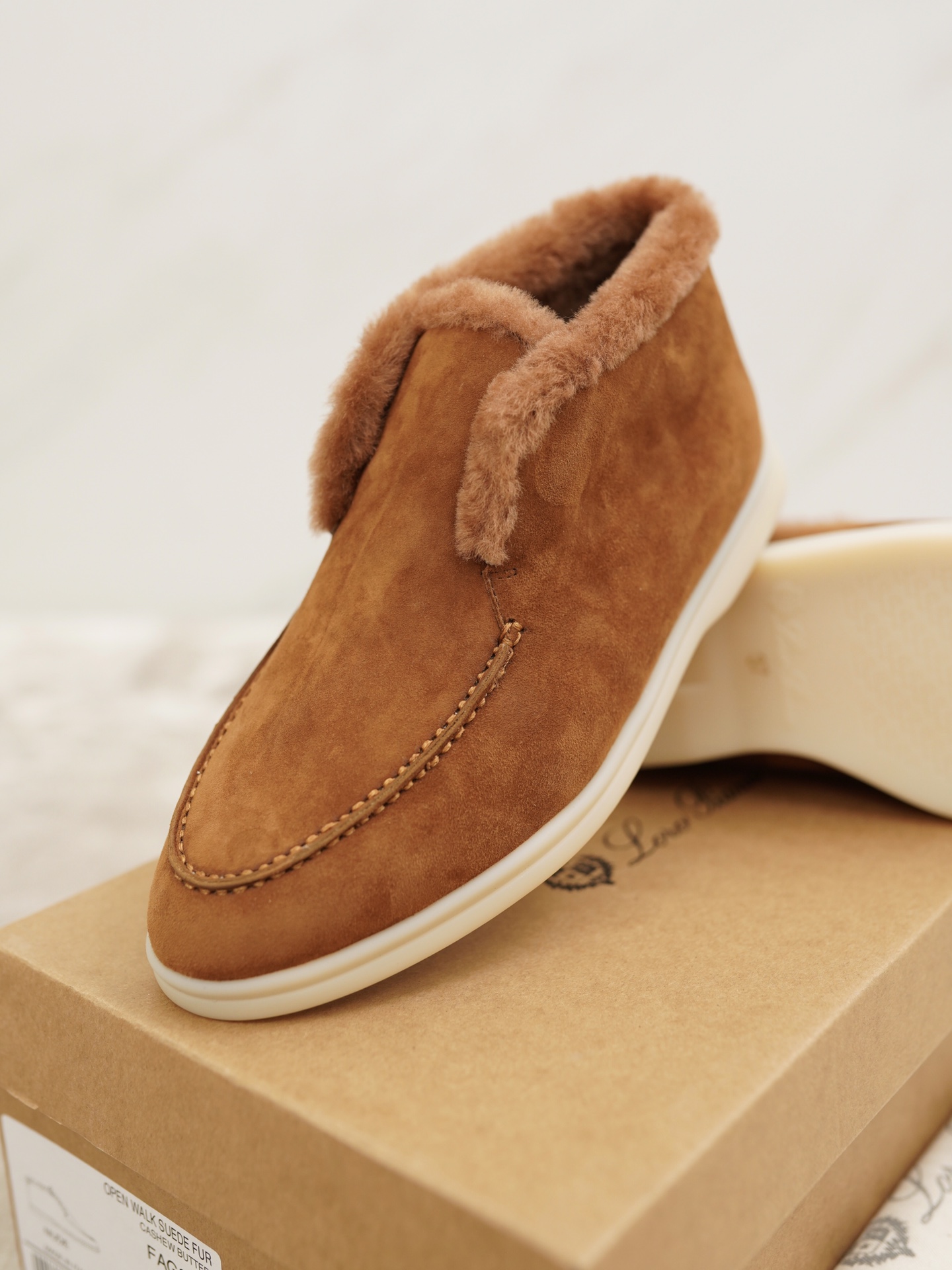 로로피아나 Loro Piana Open Walk