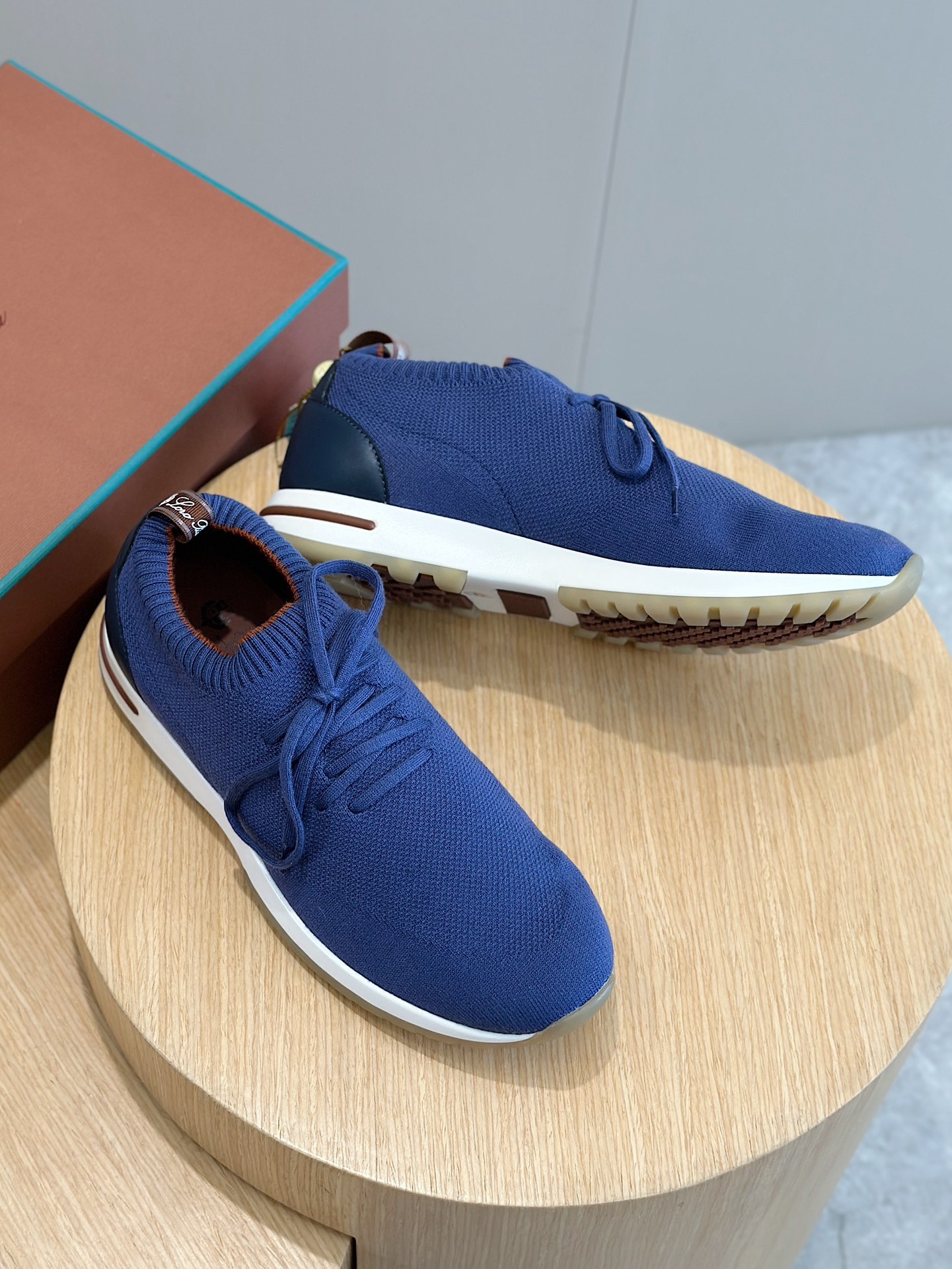 로로피아나 Loro Piana Flexy Walk