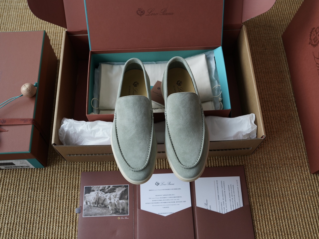 로로피아나 Loro Piana Summer Walk