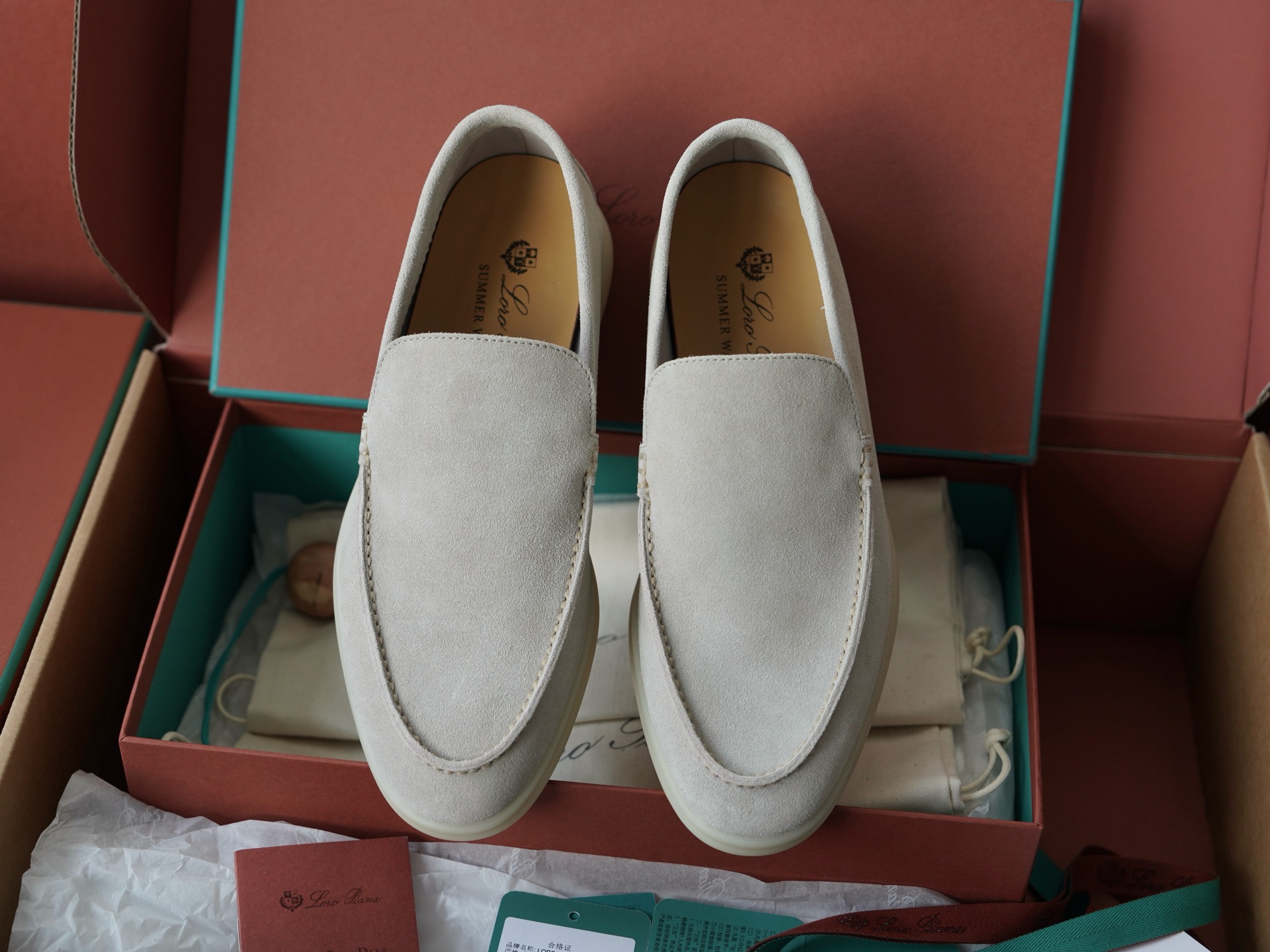 로로피아나 Loro Piana Summer Walk