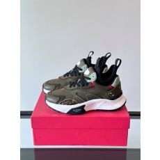 발렌티노 Valentino 스니커즈