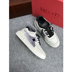 발렌티노 Valentino 스니커즈