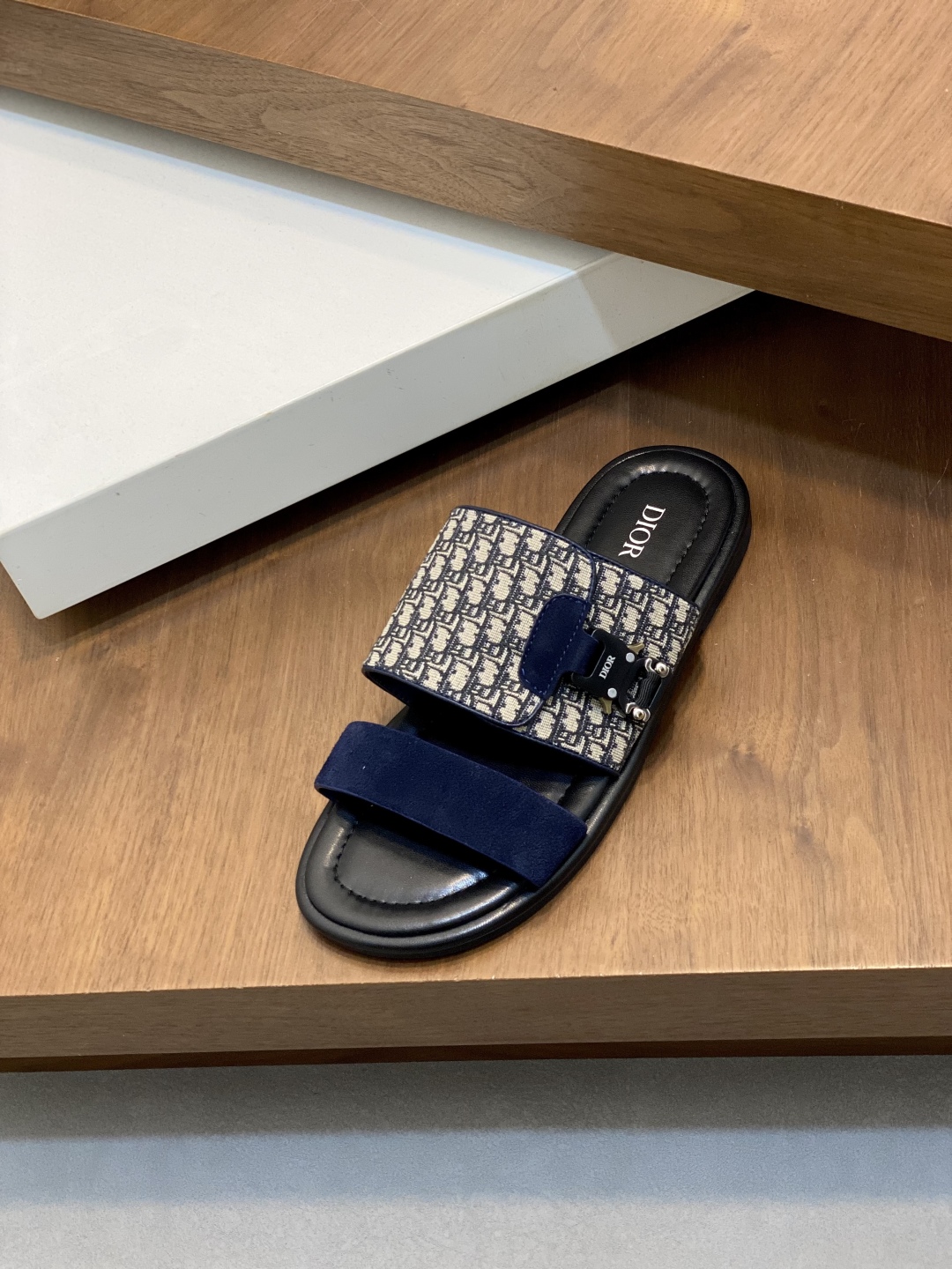 디올 Dior 슬리퍼