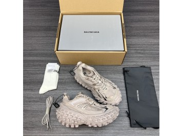 순원 발렌시아가 디펜더 스니커즈