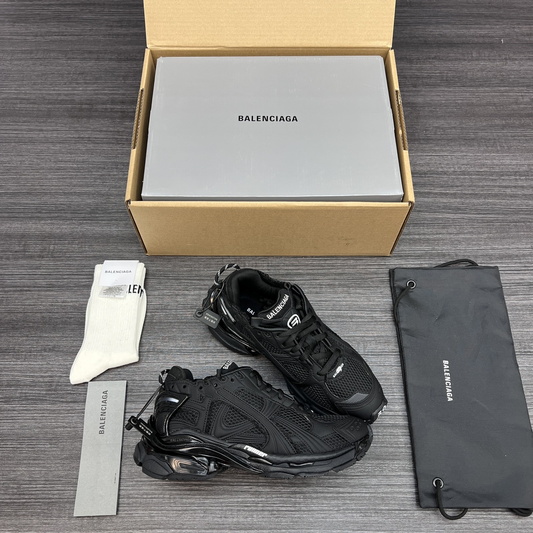 순원 발렌시아가 러너 스니커즈